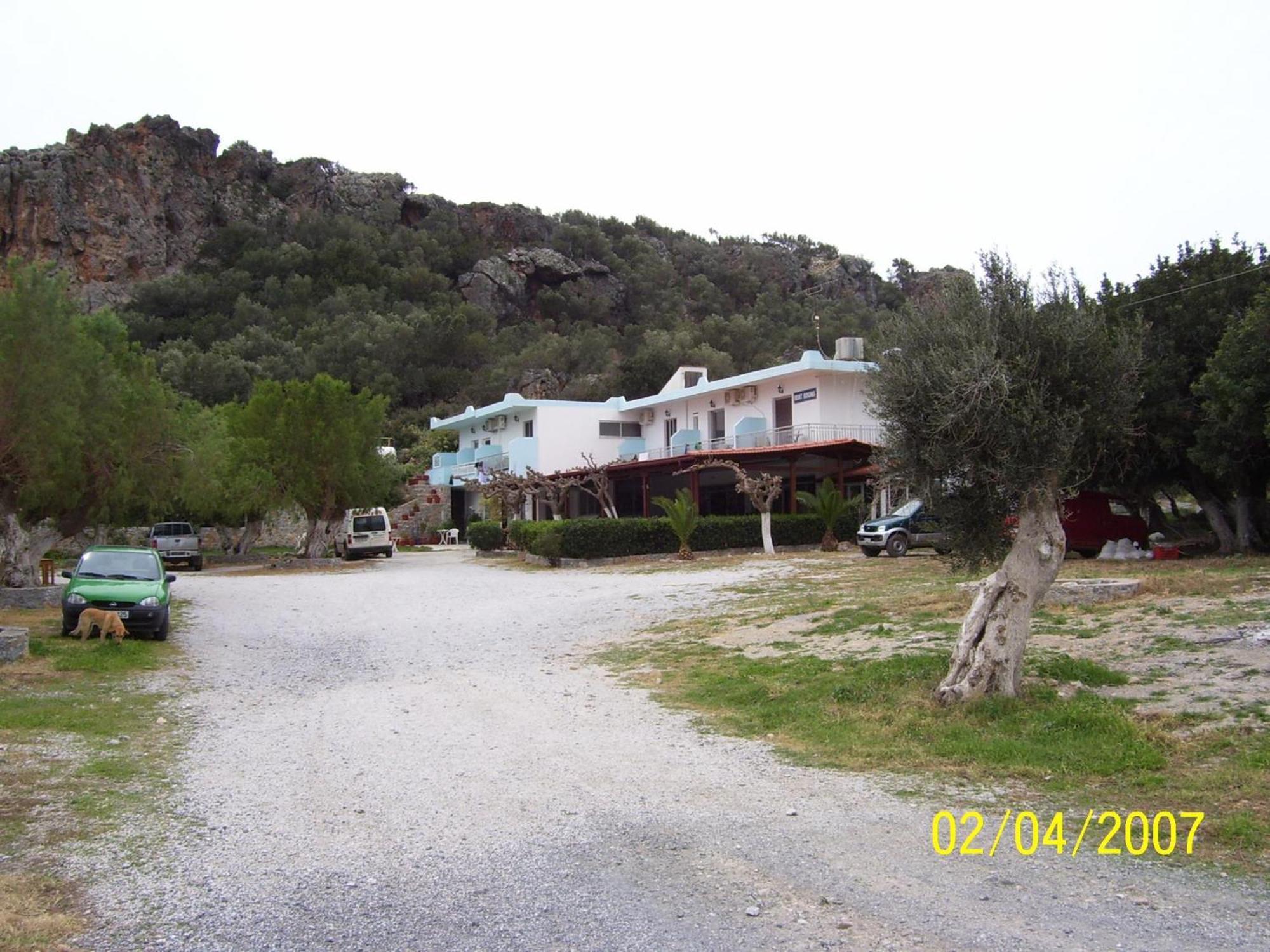 Nikos & Anna Rooms Родакинон Экстерьер фото